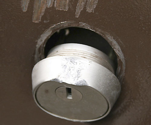 сбивание броненакладки цилиндра